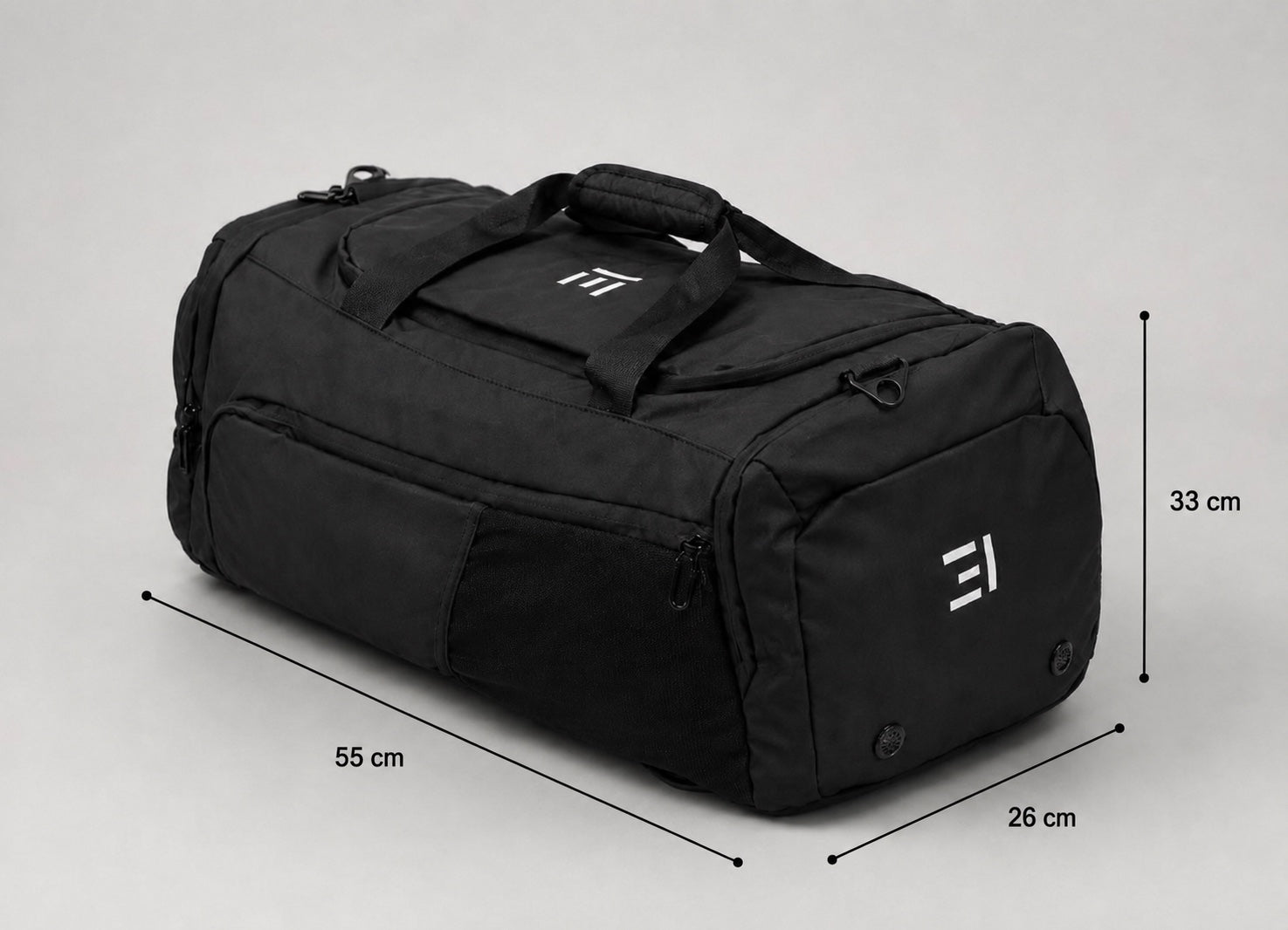 Maße der 3two1 Founders Gym Bag: 55 × 26 × 33 cm